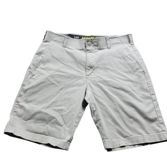 Lee Extreme Comfort Shorts Mens 34 Khaki Beige Performance Series Soft Chino - Picture 1 of 8
